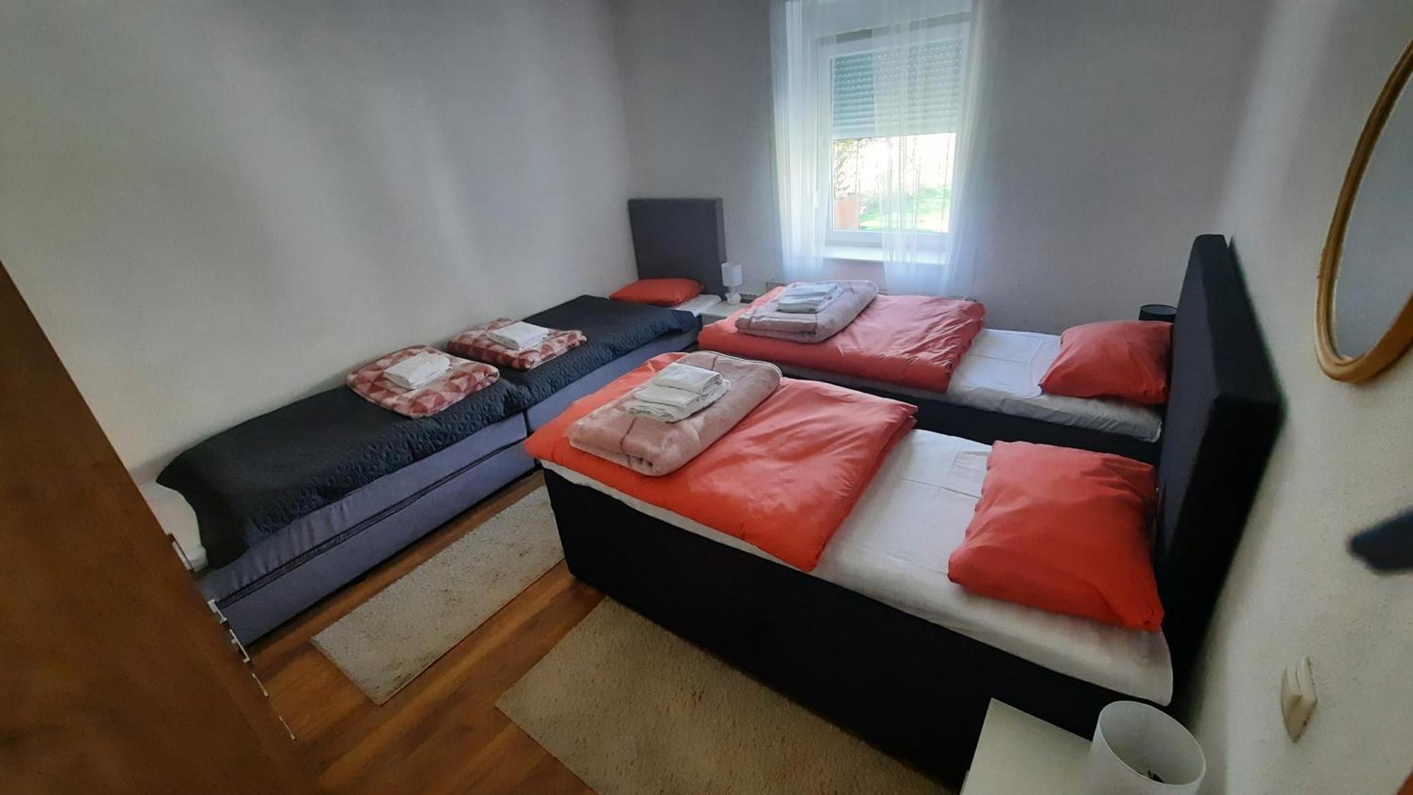 7 Kucica Apartment ลิฟโน ภายนอก รูปภาพ